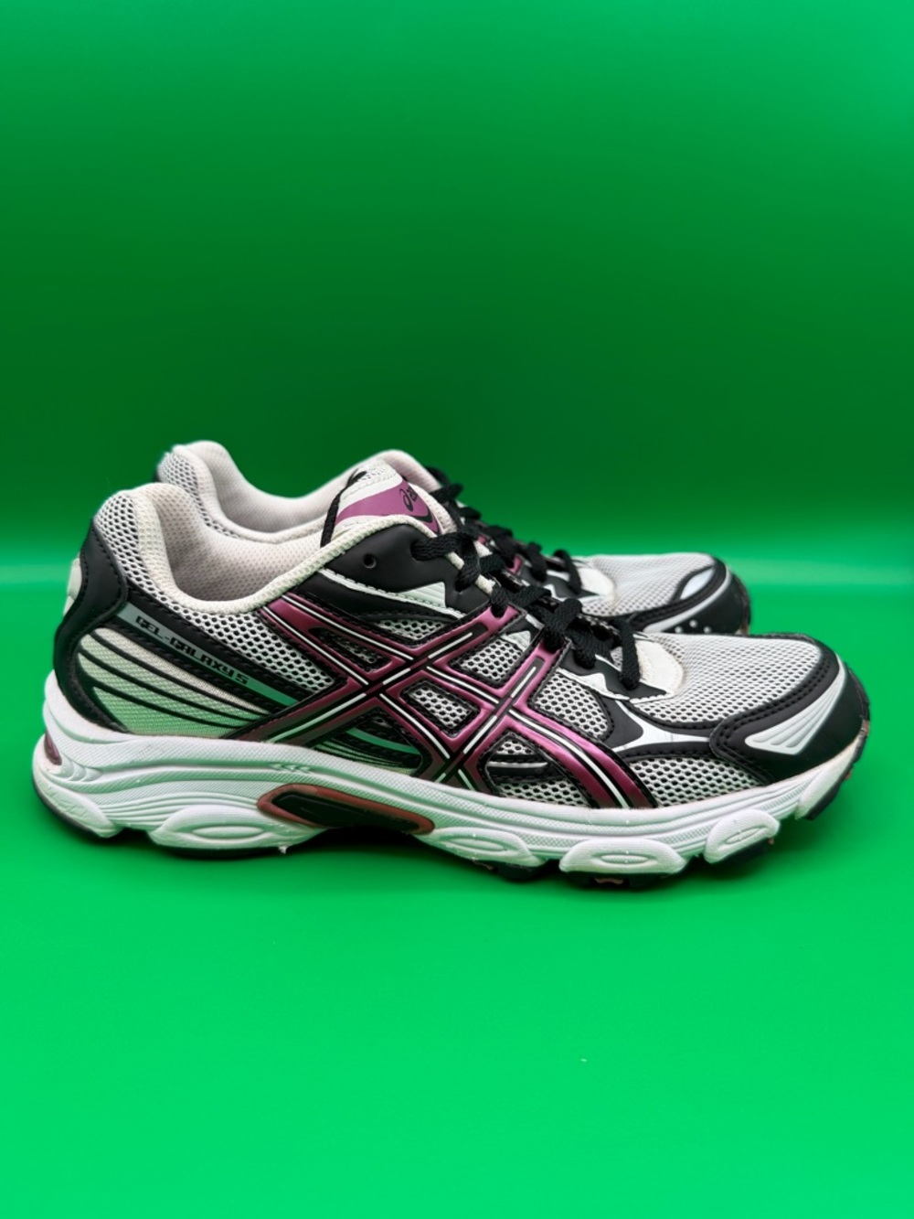 ASICS Women's White and Pink Lace-Up Running Sneakers